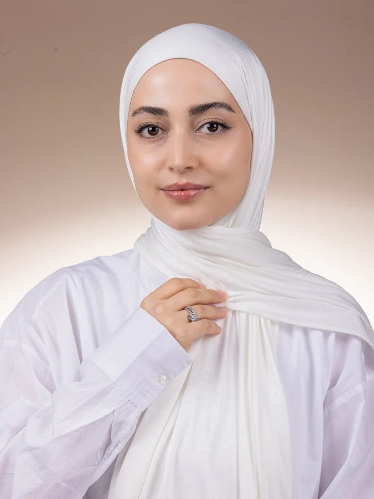 Ready hijab without a pin