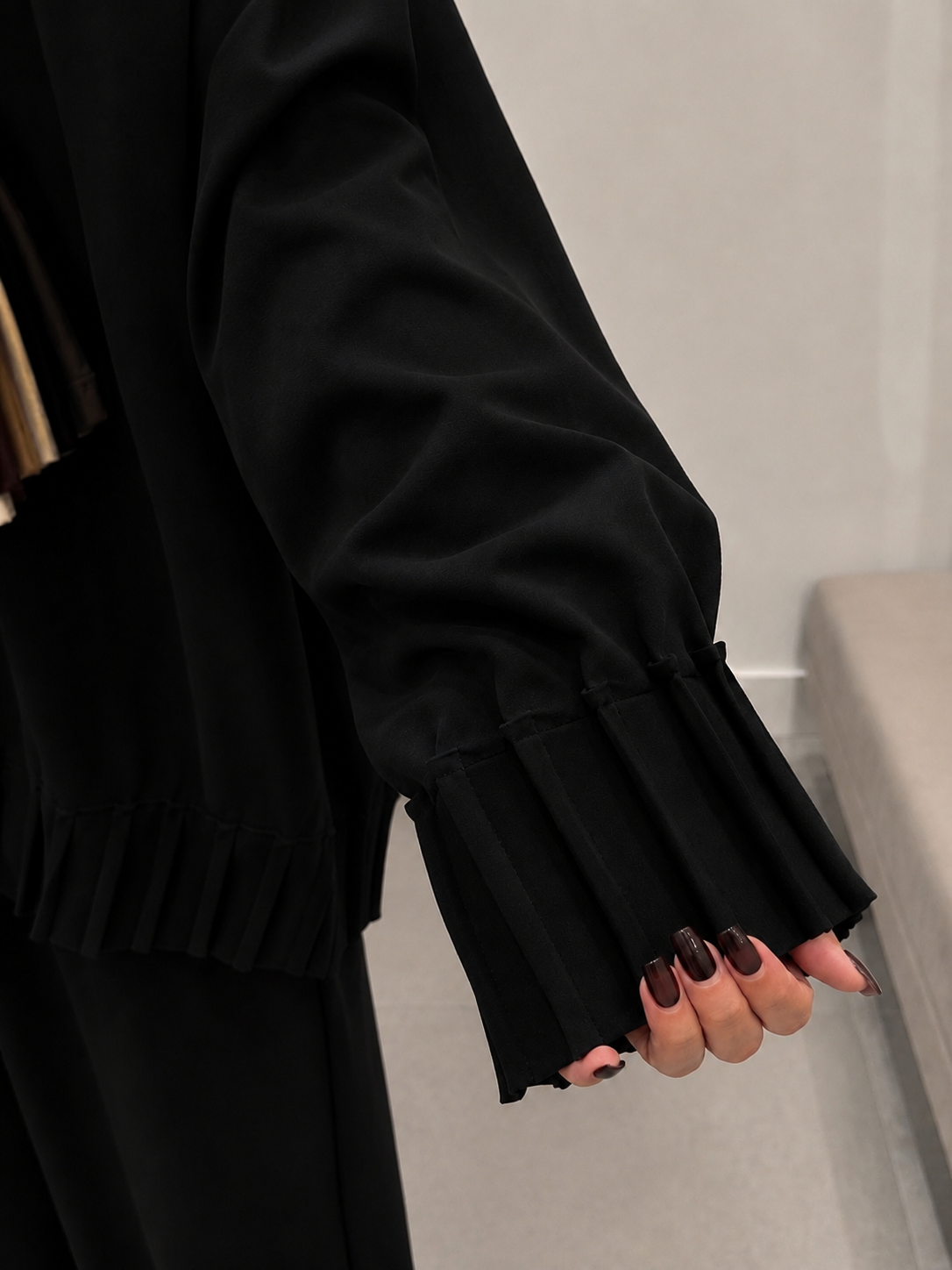 Pleated Motion Black Set