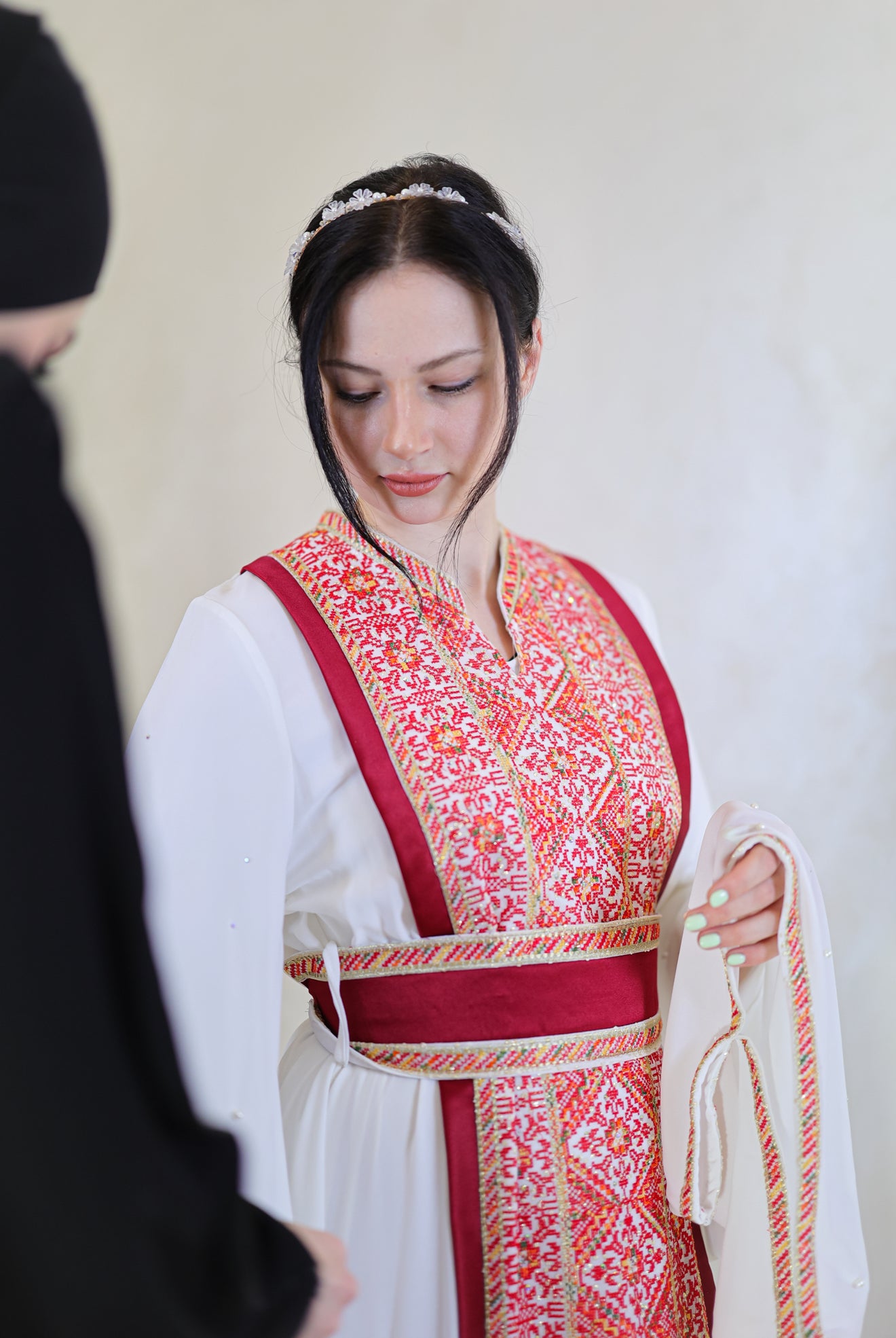 ثوب ليالي الفرح – Layali Al Farah