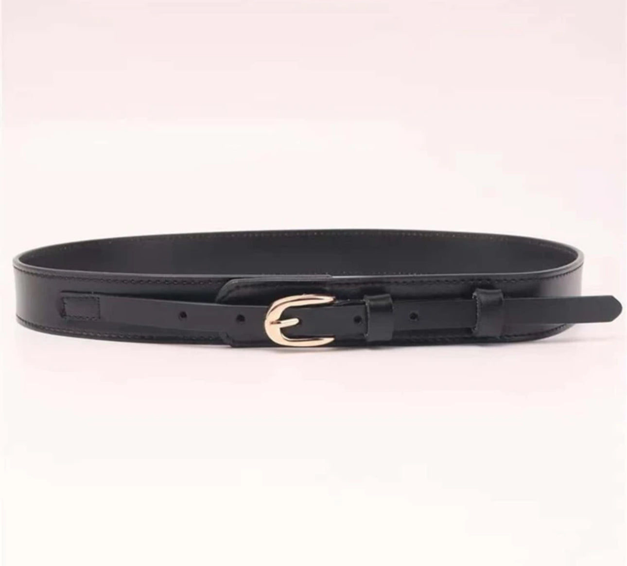 Classic Black Leather Belt with Gold Buckle – Adjustable and Stylish for Everyday Wear