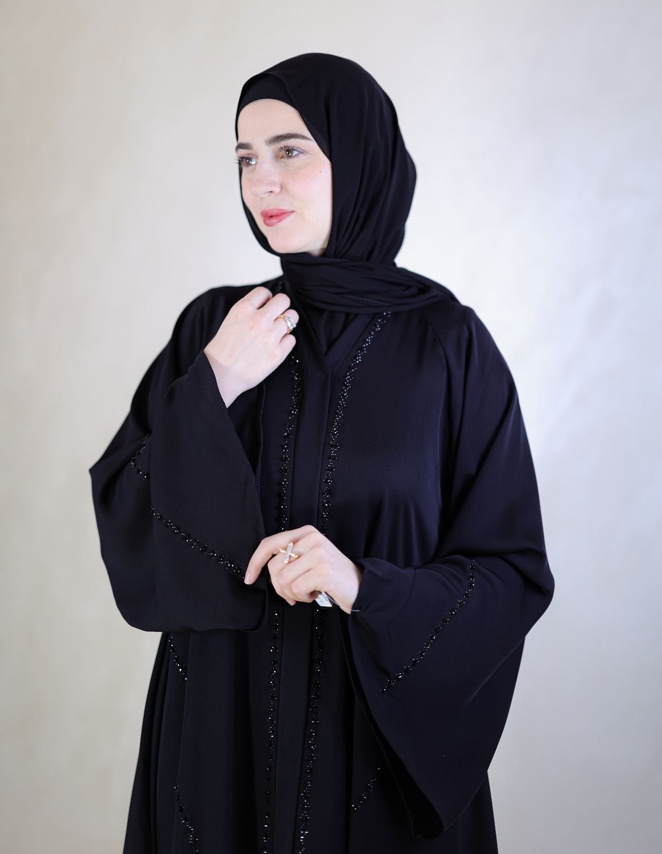 Floral Lines Luxe Abaya - with shal
