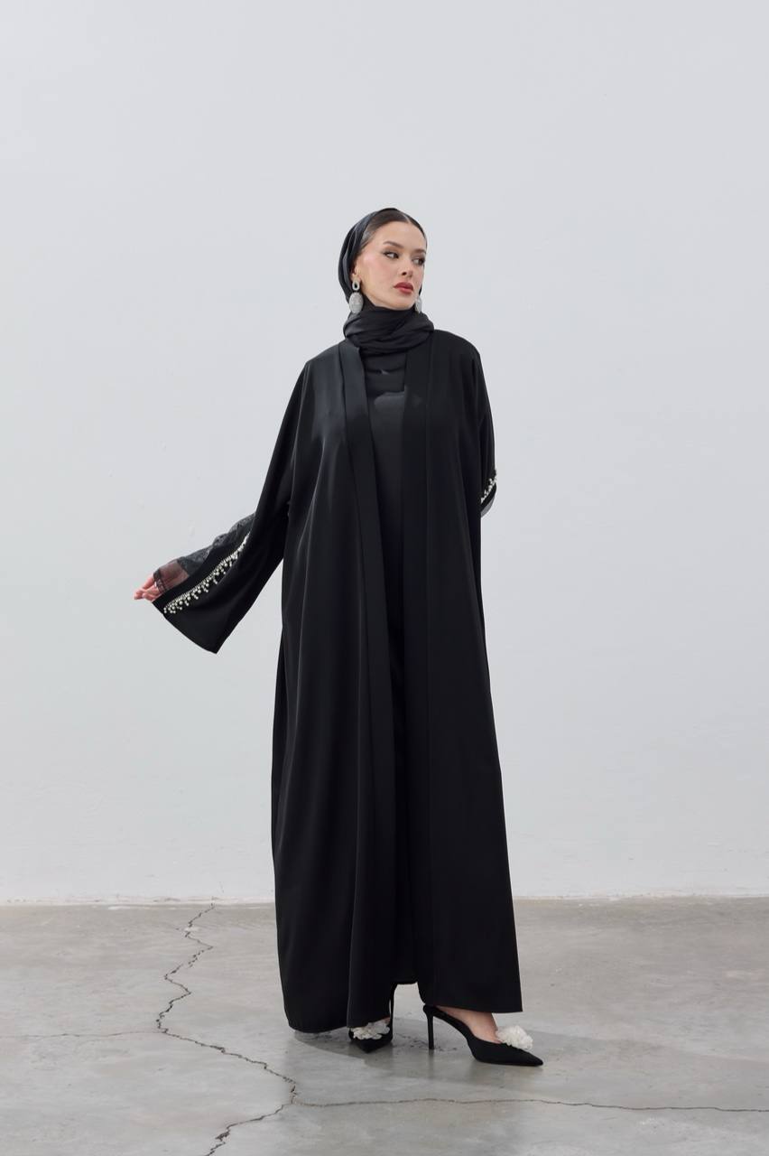 Elegant Pearl-Embellished Abaya Collection عباية أنيقة مزينة باللؤلؤ