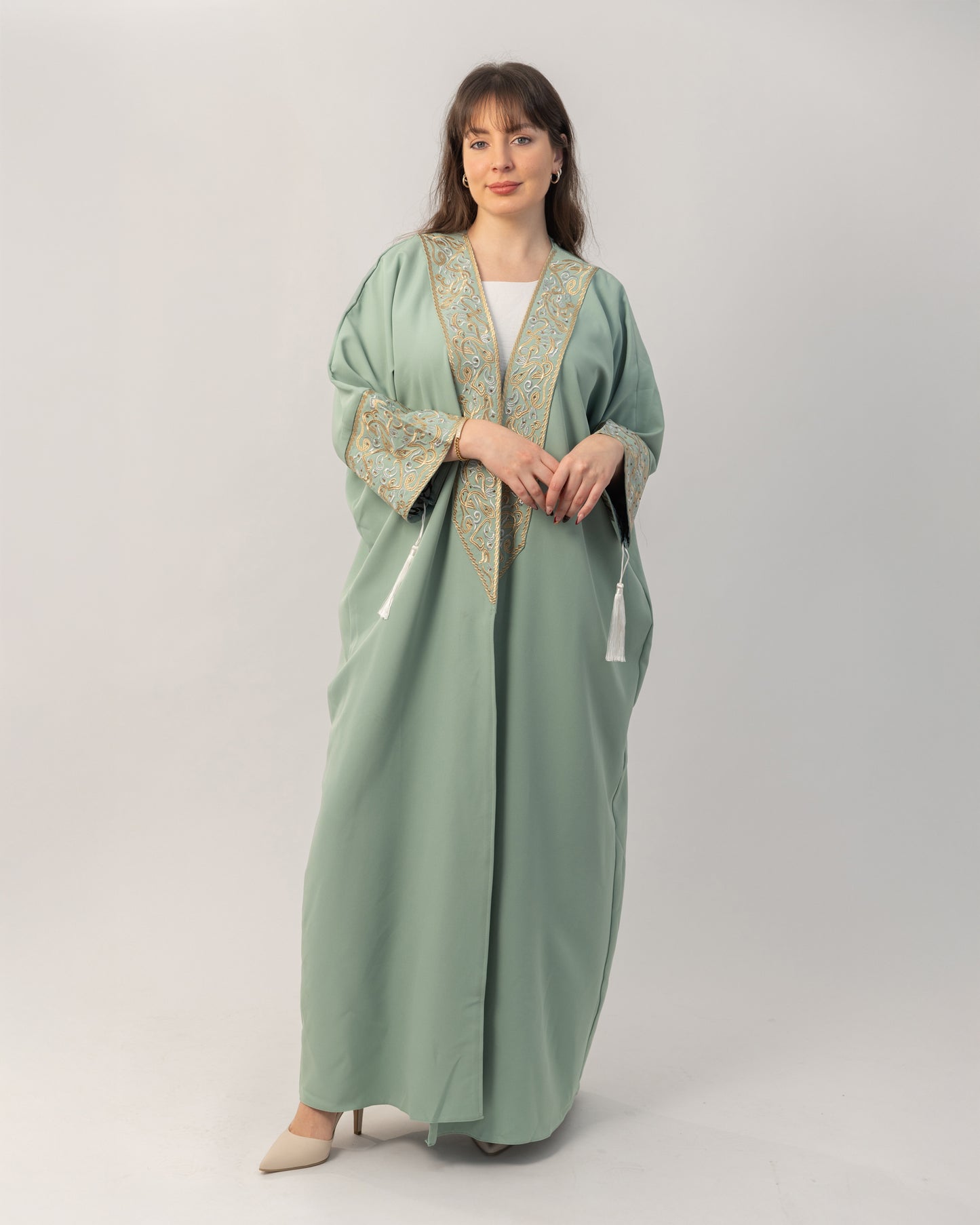 عباية نَسيم — Naseem Abaya