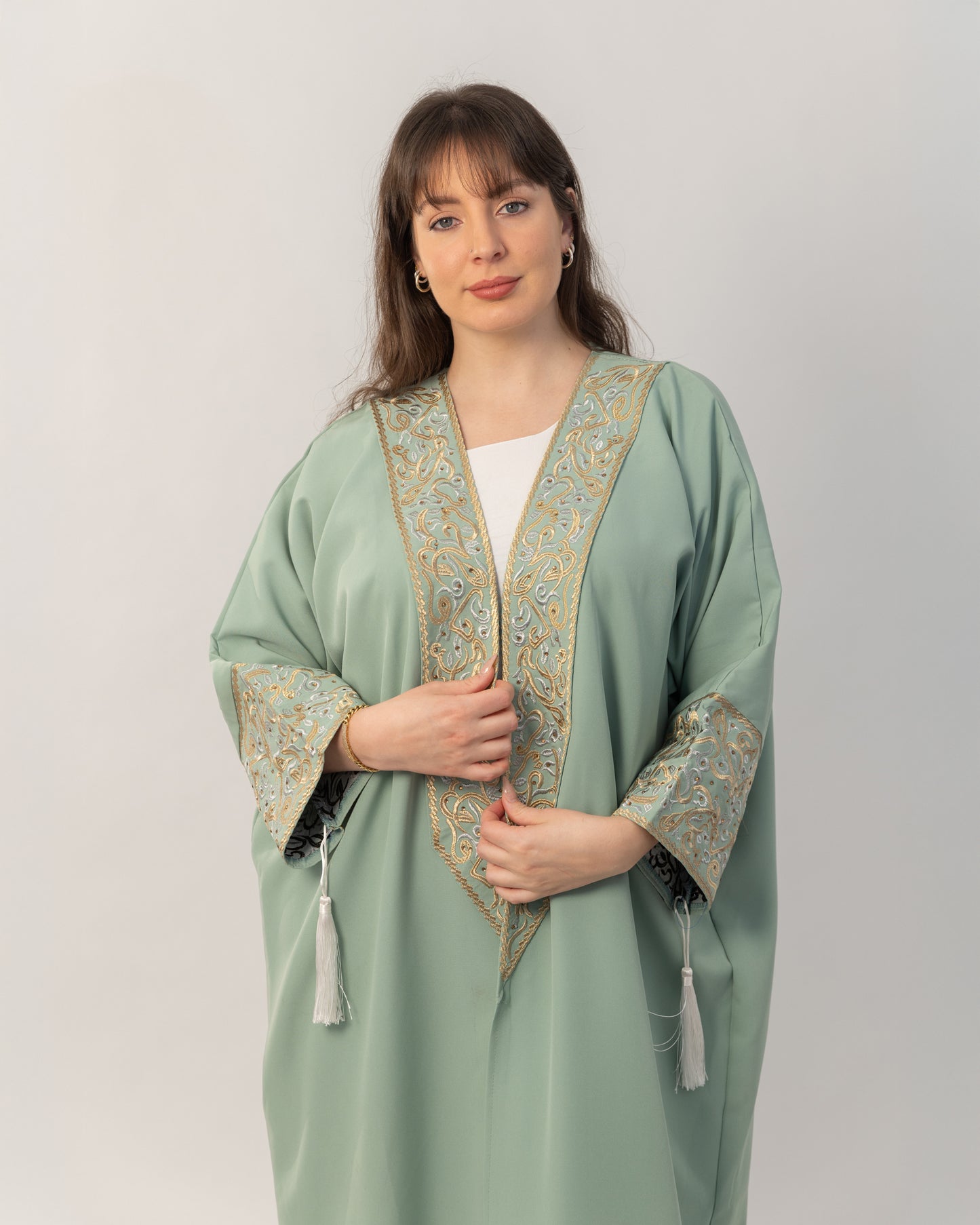 عباية نَسيم — Naseem Abaya
