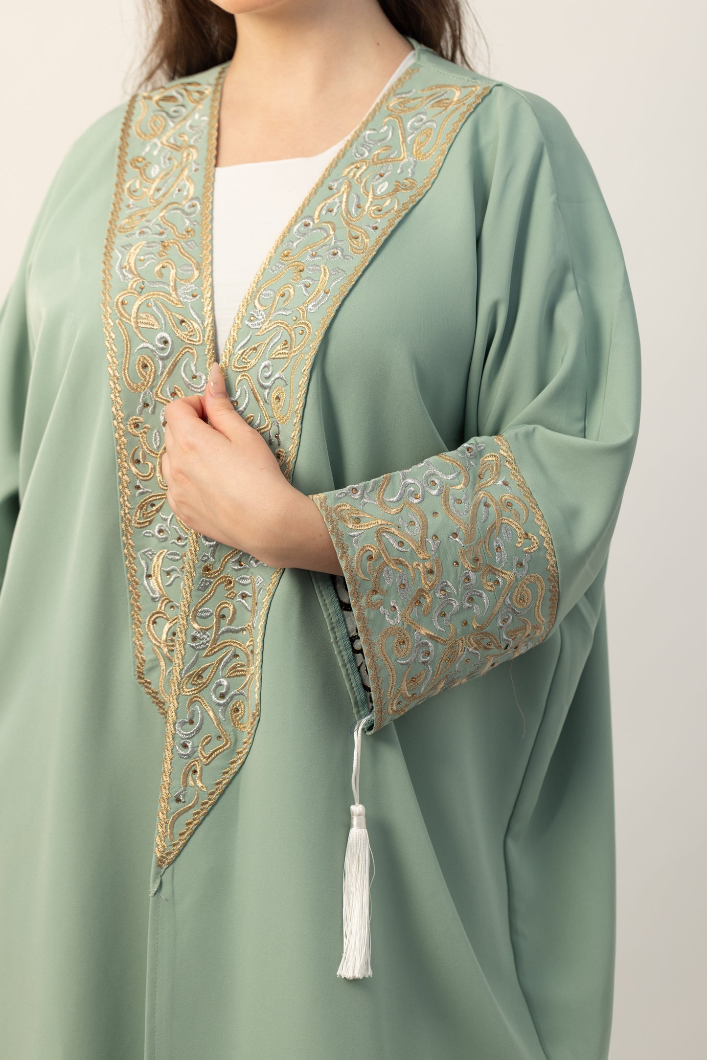 عباية نَسيم — Naseem Abaya