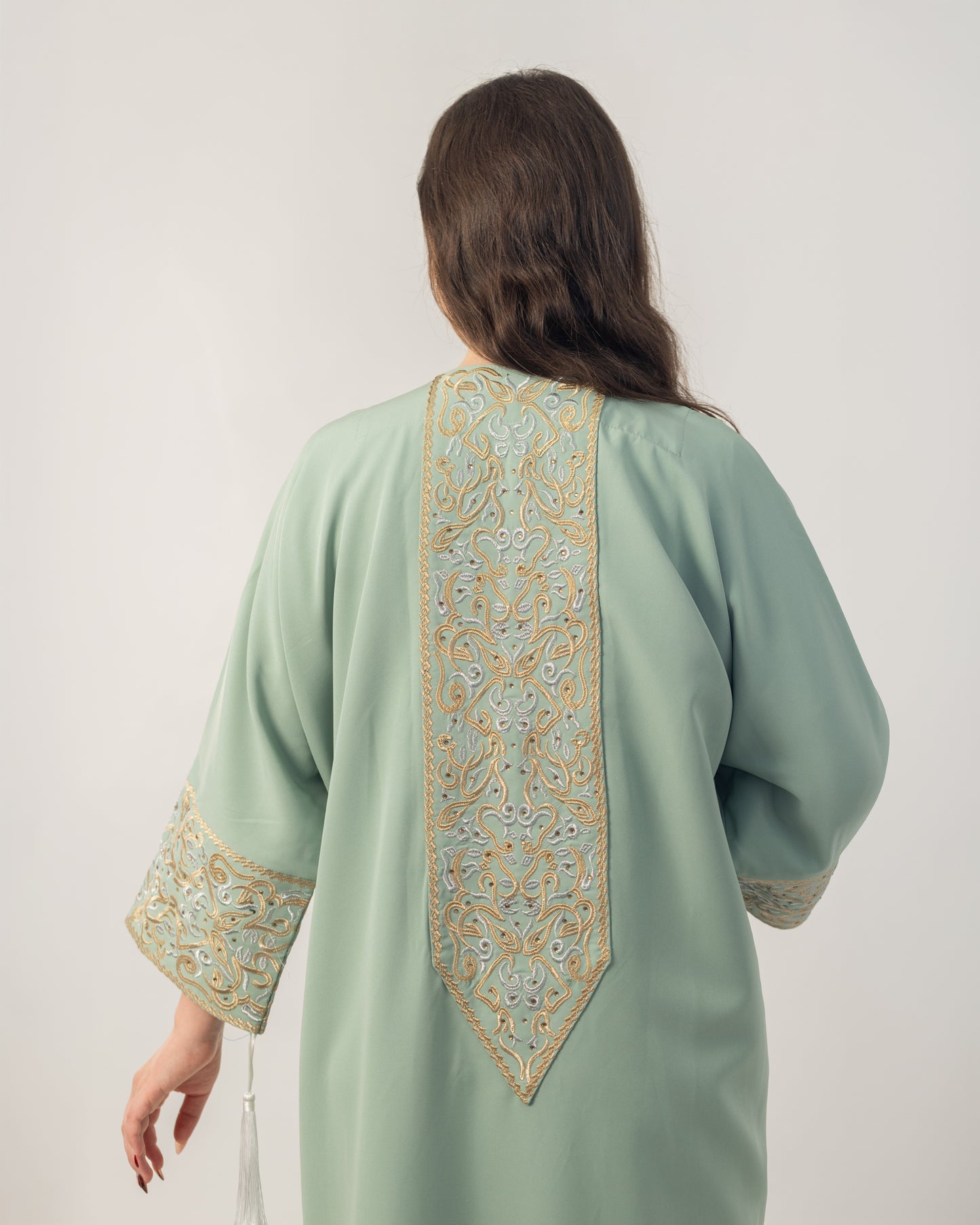 عباية نَسيم — Naseem Abaya