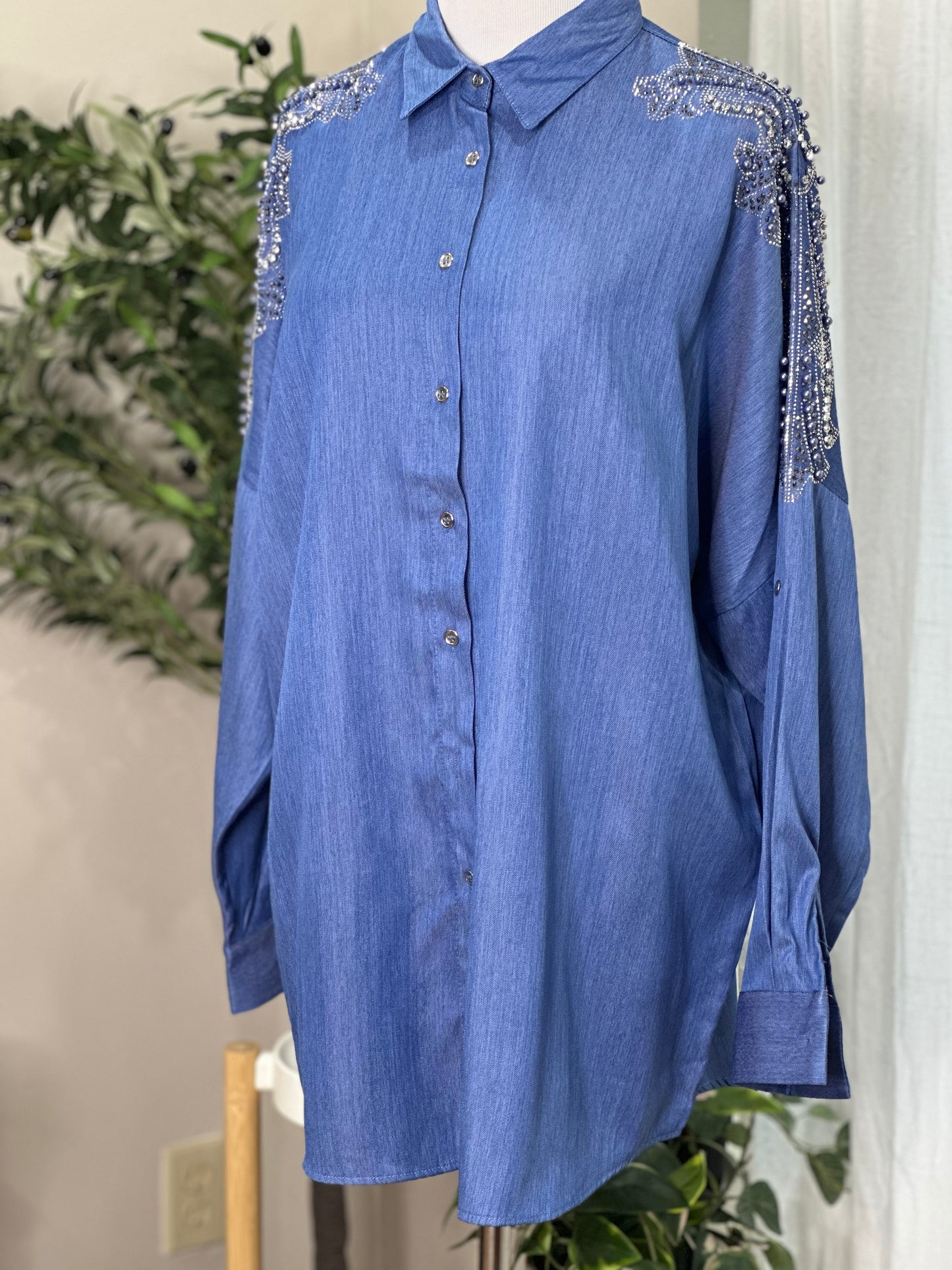 Strassed Shirt ✨🩵