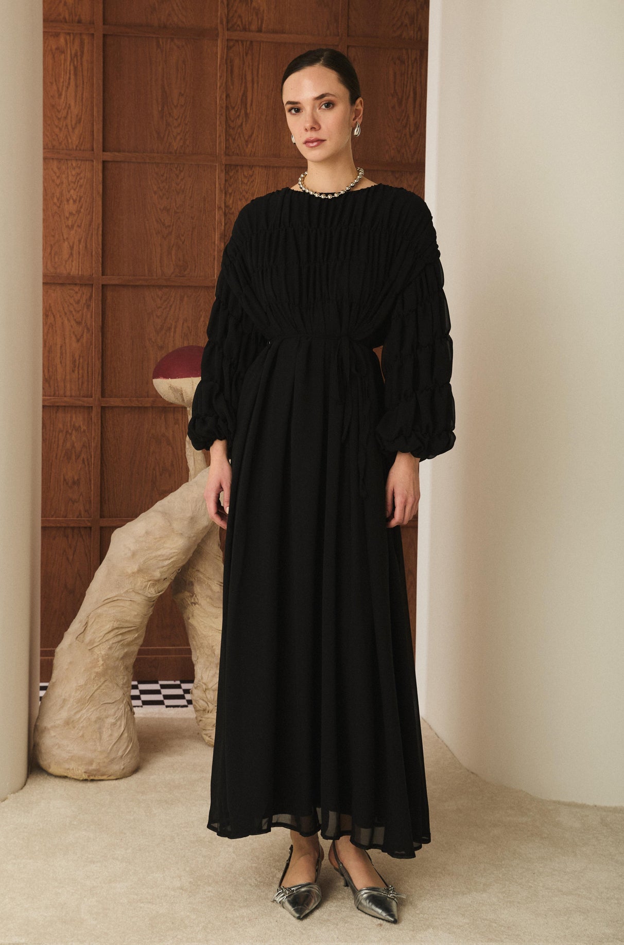 Velora Padded Dress 👗✨👸🏼