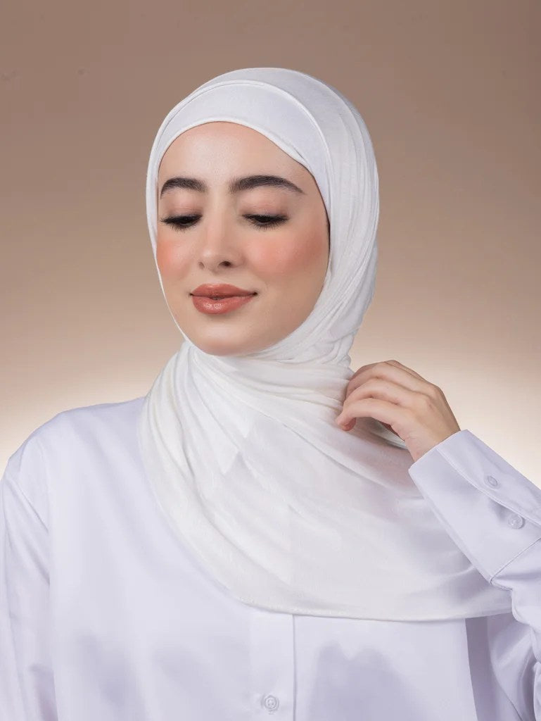 Ready hijab without a pin
