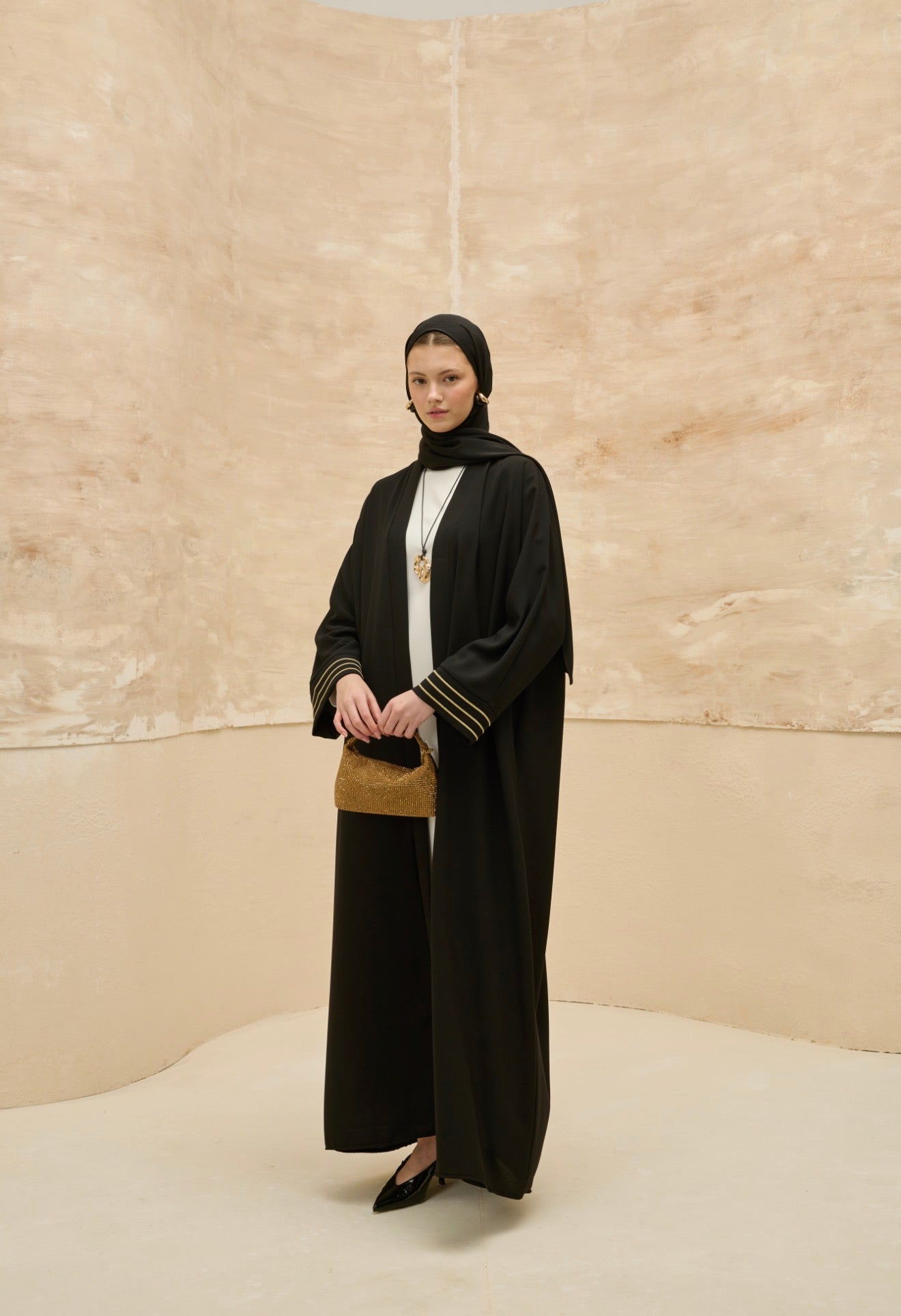 Abaya Carrying The Spirit of My Homeland's cities - عباية مدن بلادي