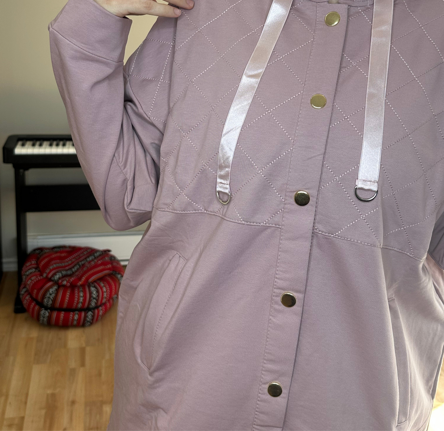 طقم رياضي أنيق يناسب الإطلالات اليومية|  Stylish Sports Set (2 colours)