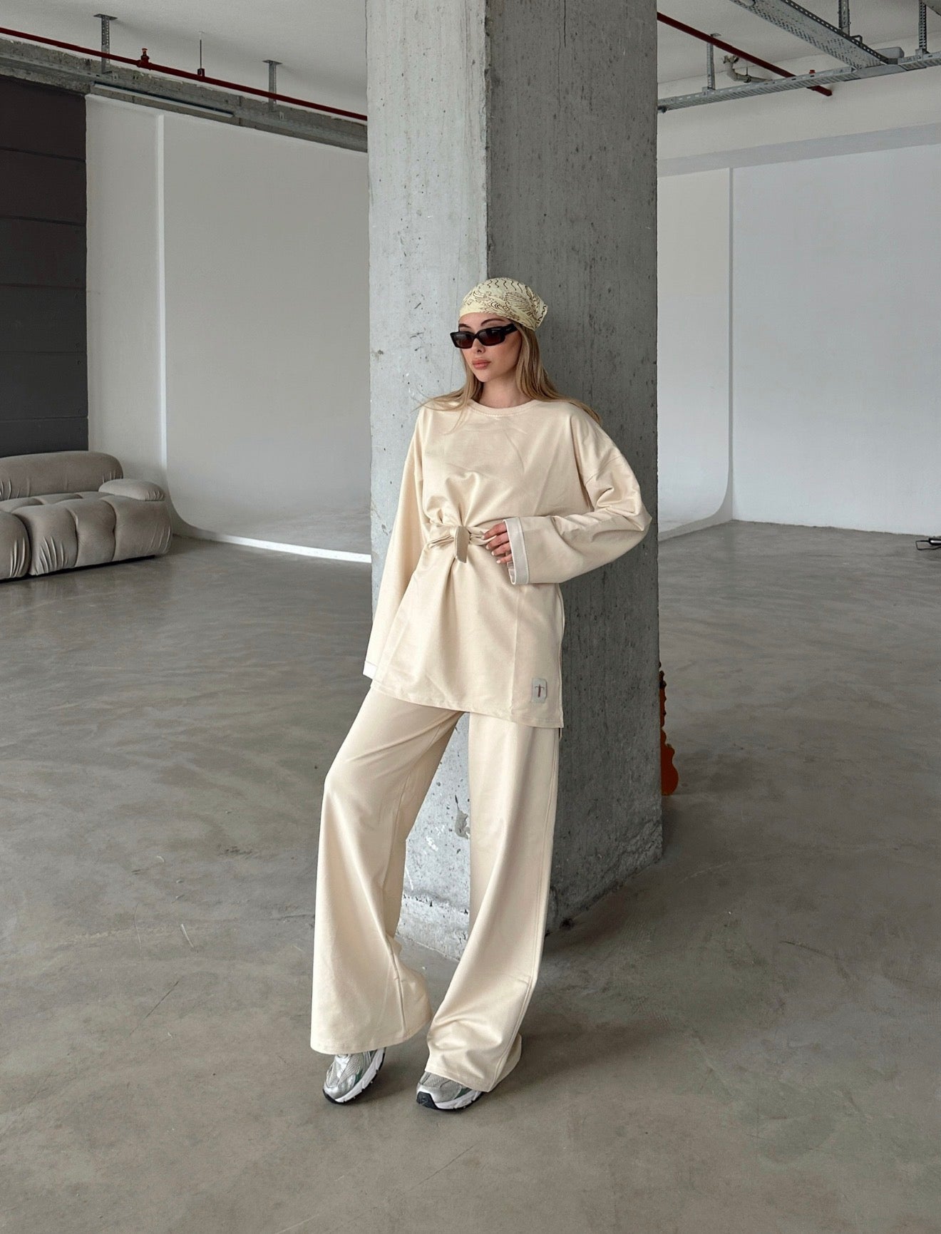 Oversized Belted Sweatshirt and Wide-Leg Pants Set