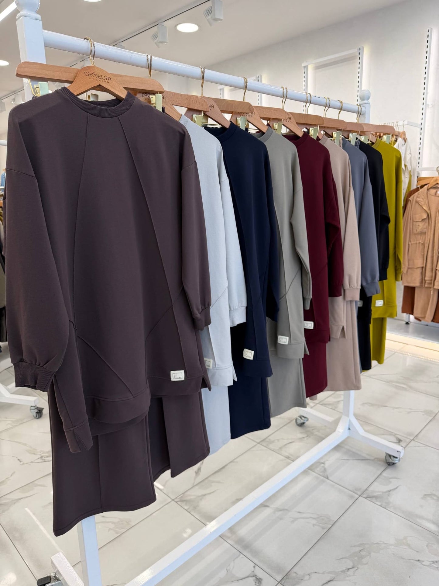 Camelya Flow Modest Set
