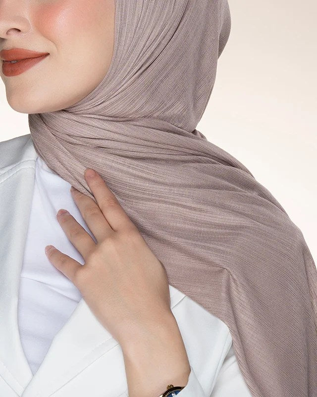 Al-Lolah hijab