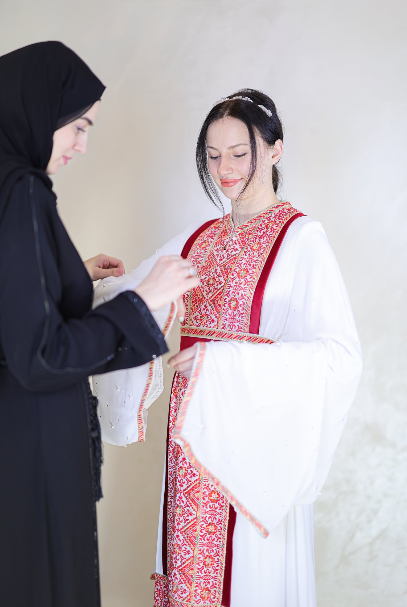 ثوب ليالي الفرح – Layali Al Farah