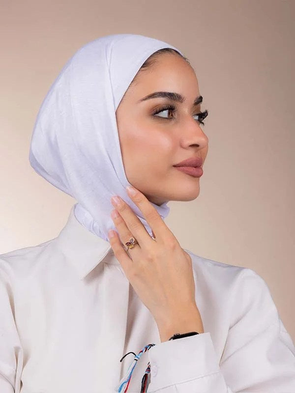 Triangular shaped hijab