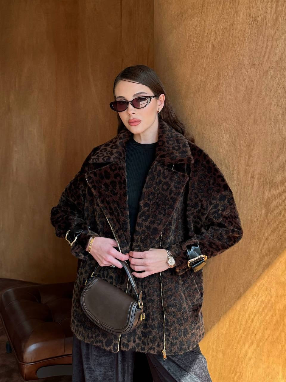 Luxurious Winter Jacket with Leopard Print
