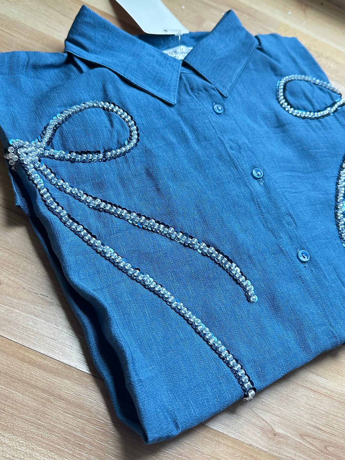 Luxe Bows Shirts | قميص أناقة الفيونكات