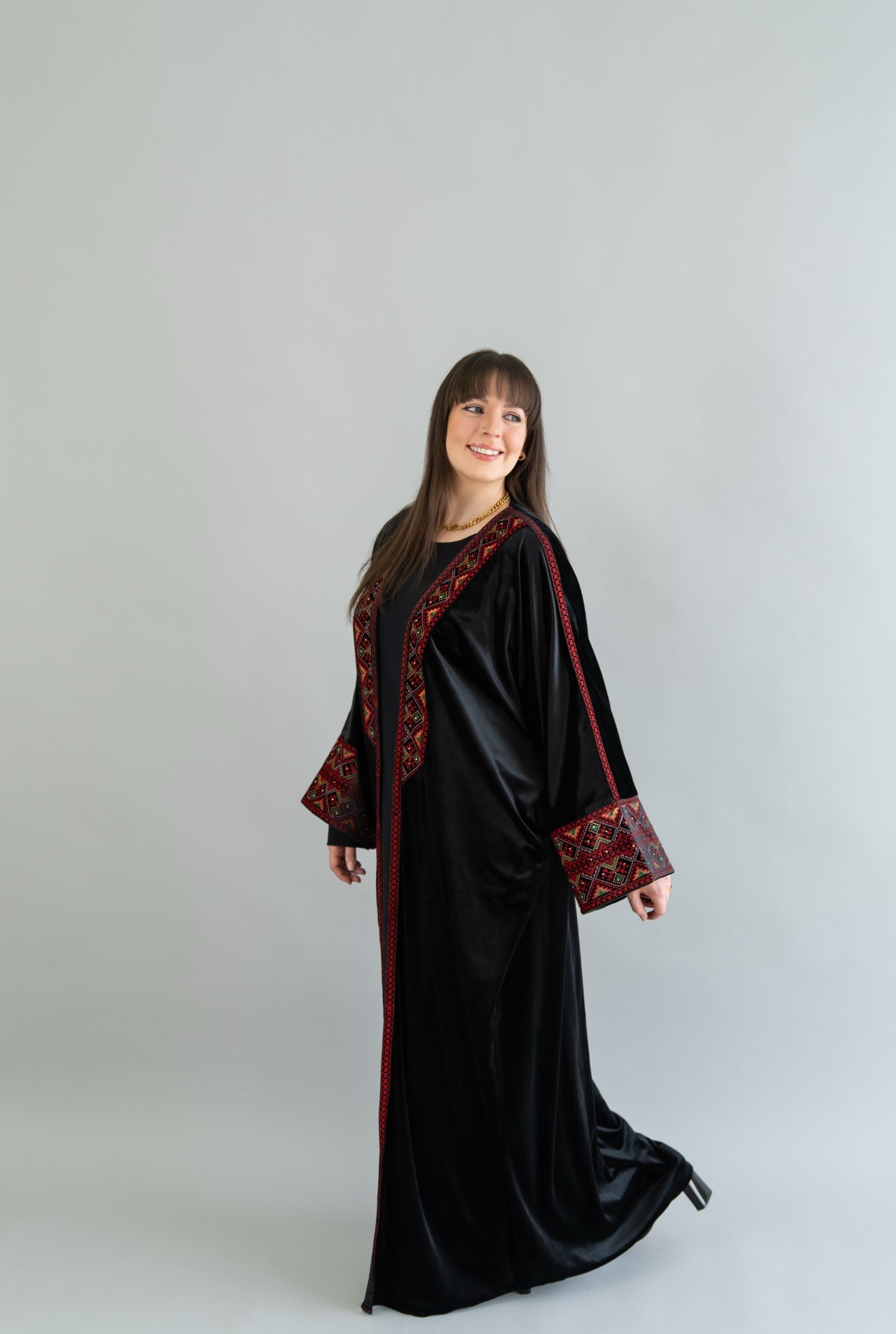 The Palestinian Embroidery Abaya l عباءة التطريز الفلسطيني الأصيل