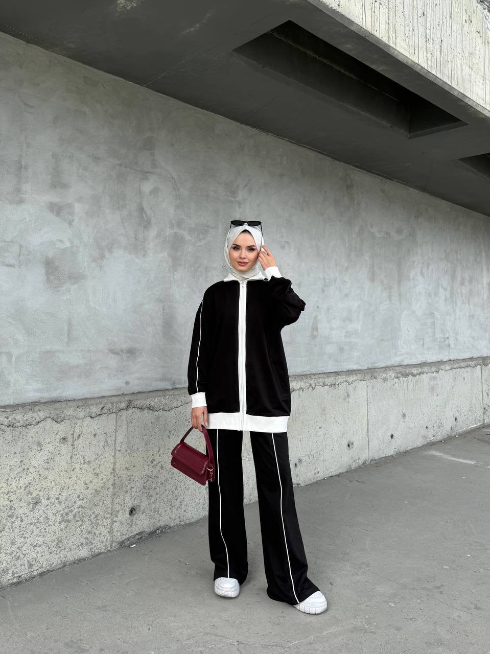 Classic Zip-Up Cotton Set