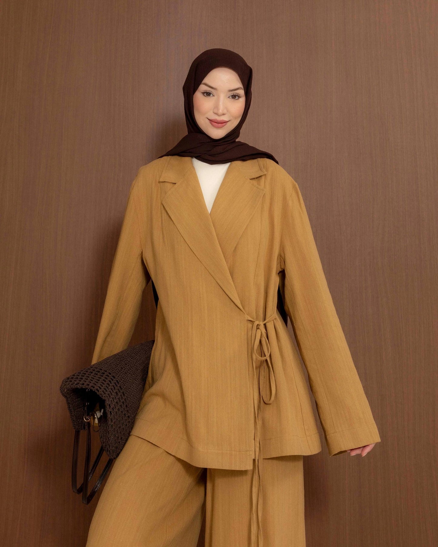 The Tie Detail Suit Set