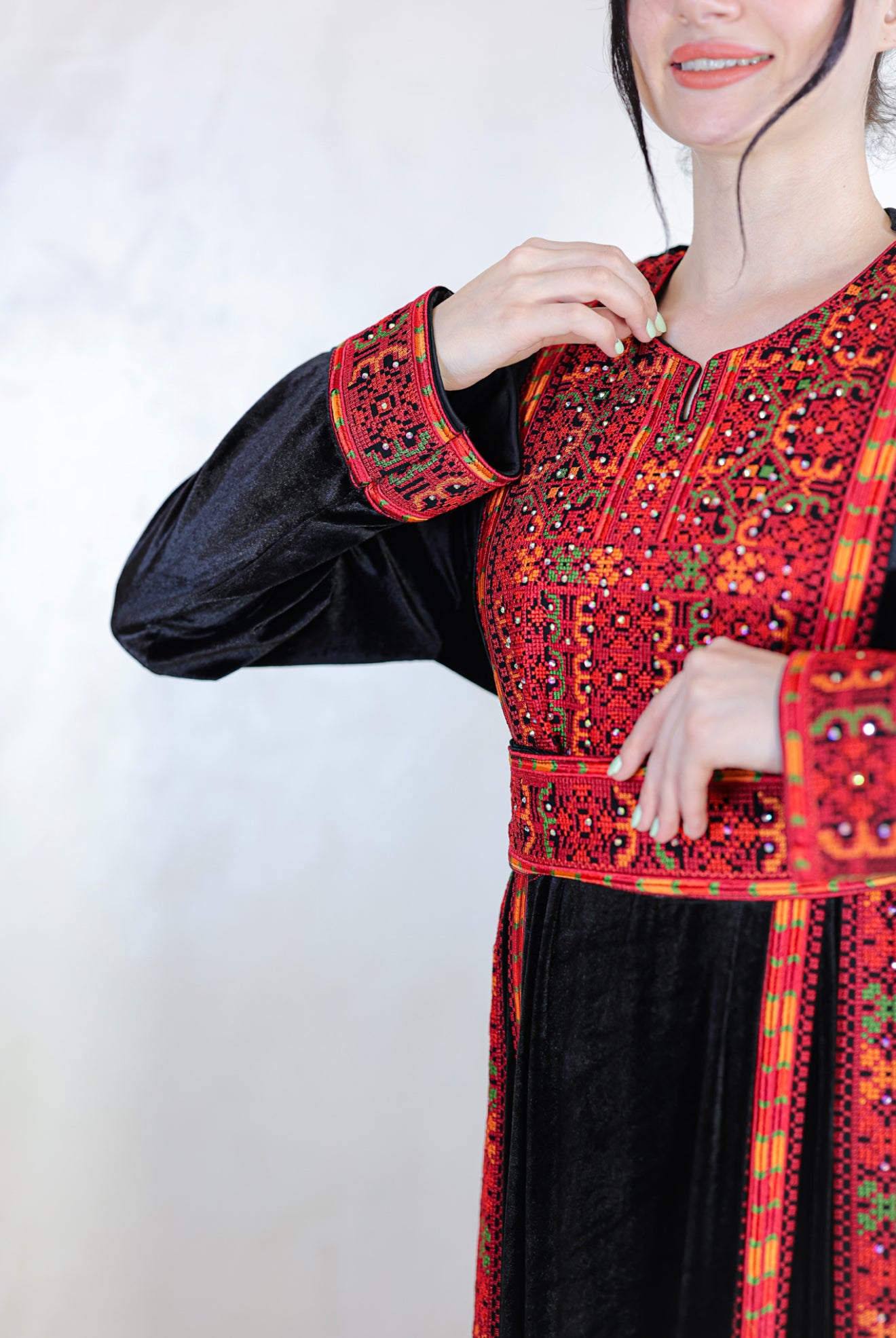 Thobe Breeze of Palestine (Velvet)