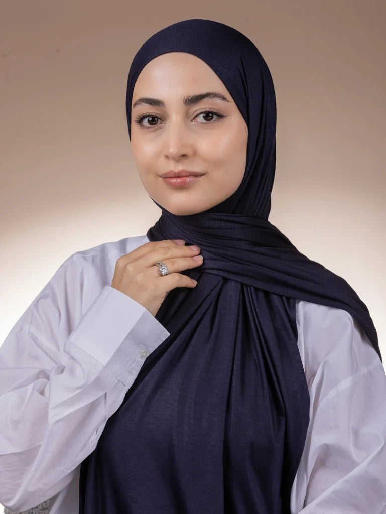 Ready hijab without a pin