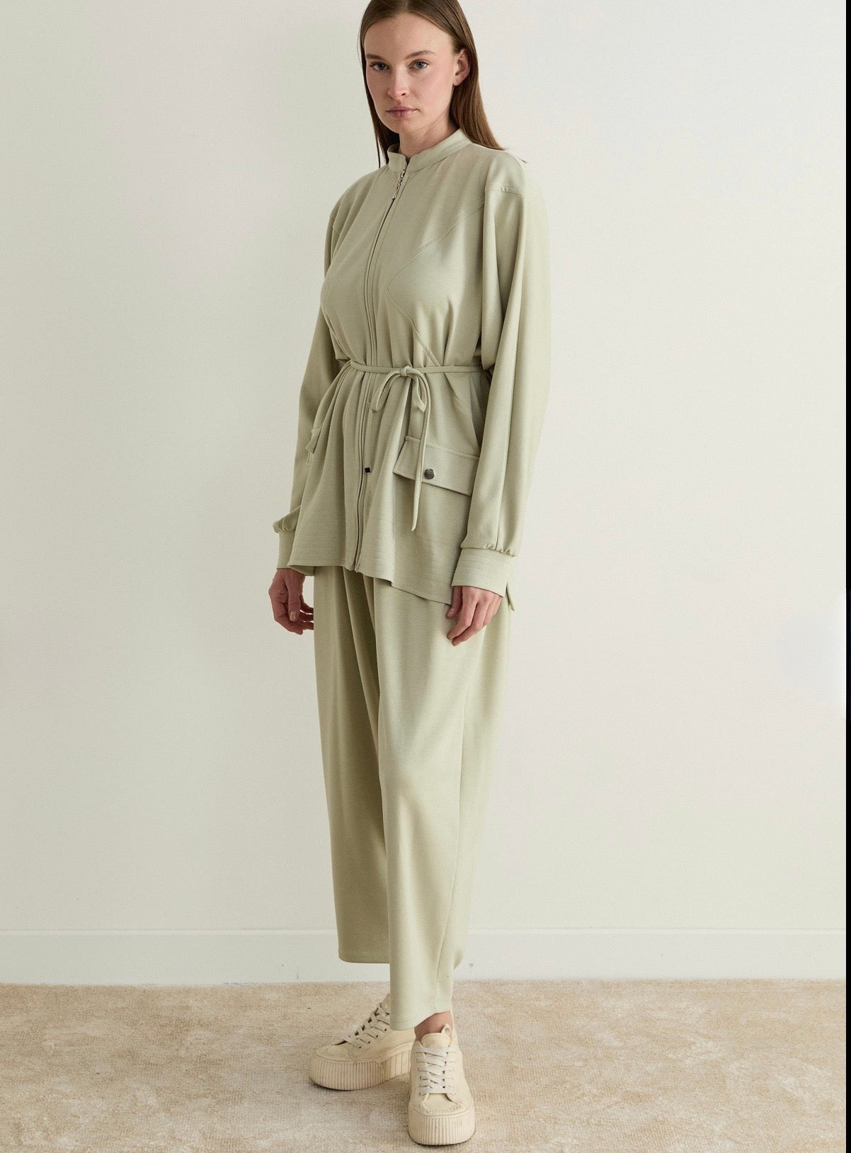 The Zip Edit Oisho Set in 2 Colours - last pc