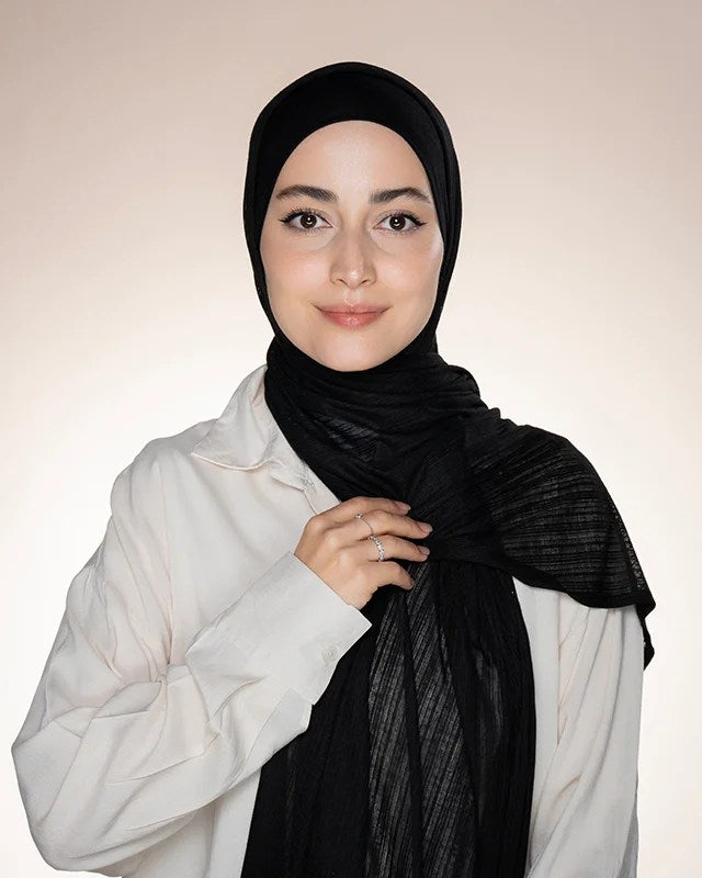 Al-Lolah hijab