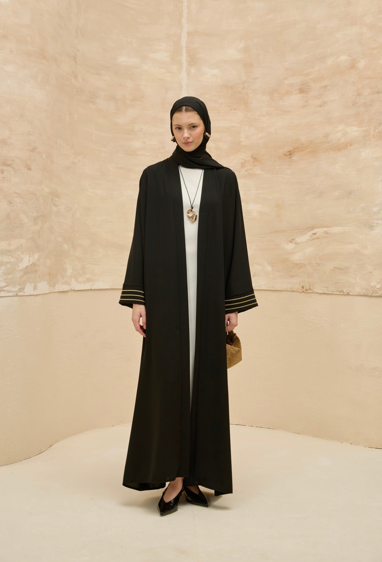 Abaya Carrying The Spirit of My Homeland's cities - عباية مدن بلادي