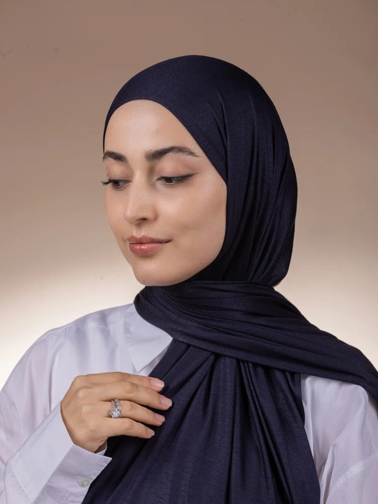 Ready hijab without a pin