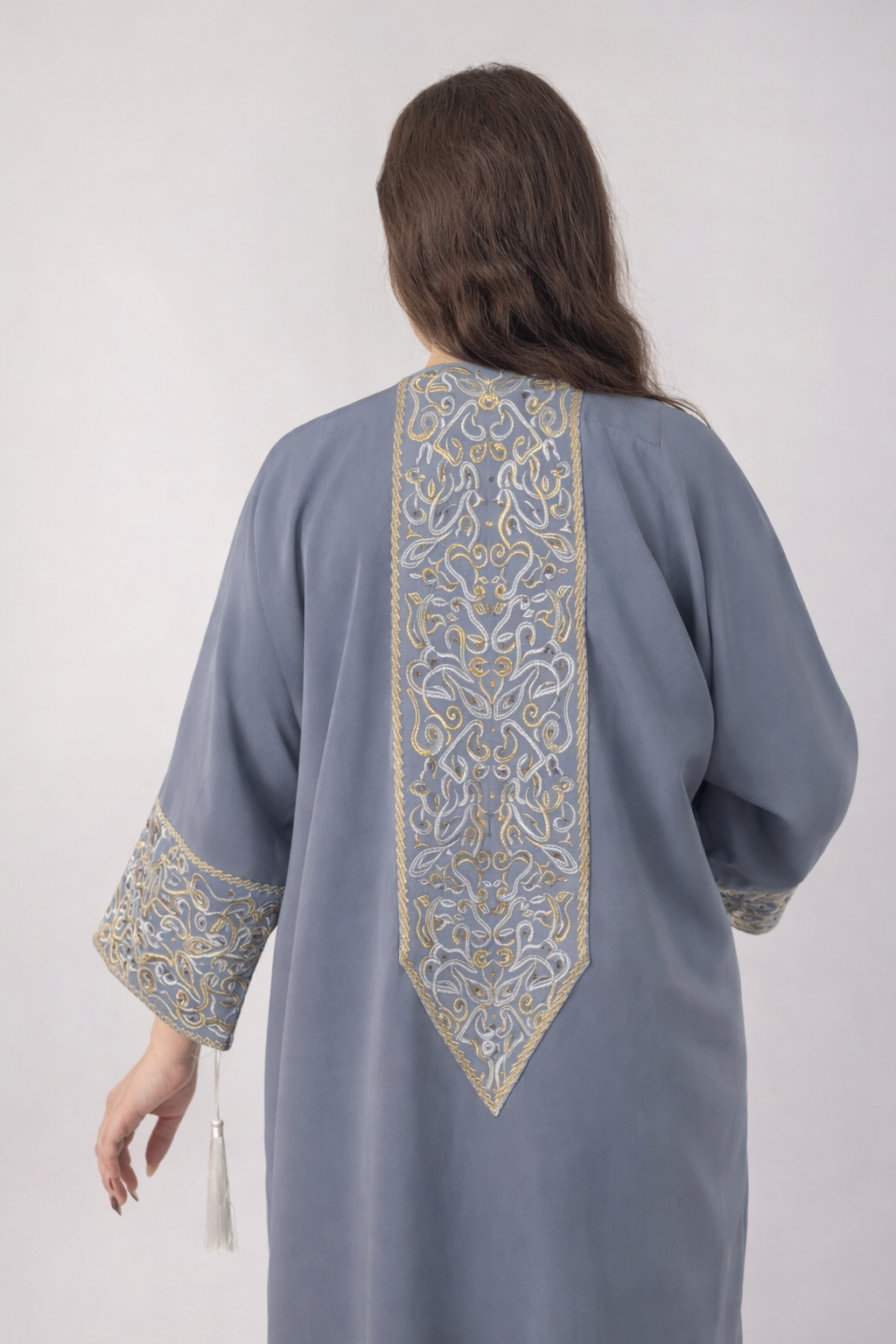 عباية نَسيم — Naseem Abaya
