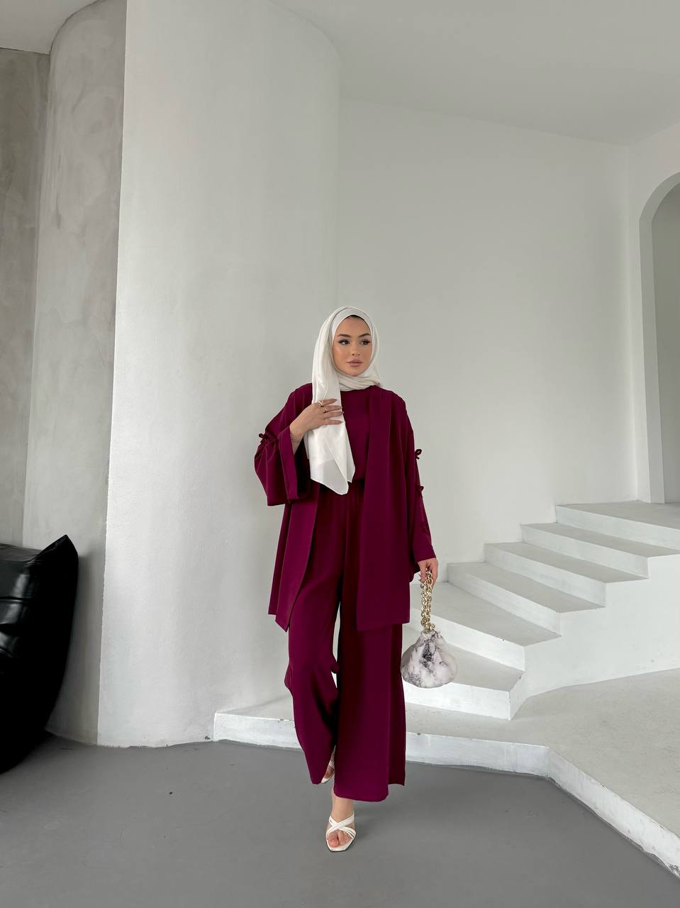 أناقة الفيونكات: طقم ثلاثي القطع بتصميم عصري”
Bow Elegance: Trendy 3-Piece Set (7 colours)