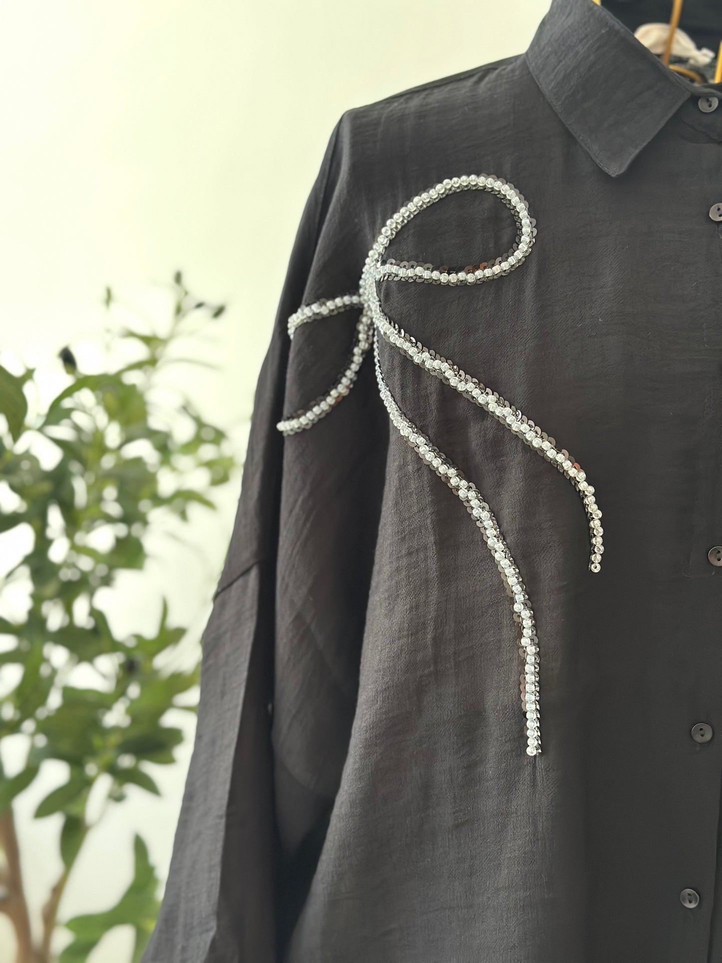 Luxe Bows Shirts | قميص أناقة الفيونكات