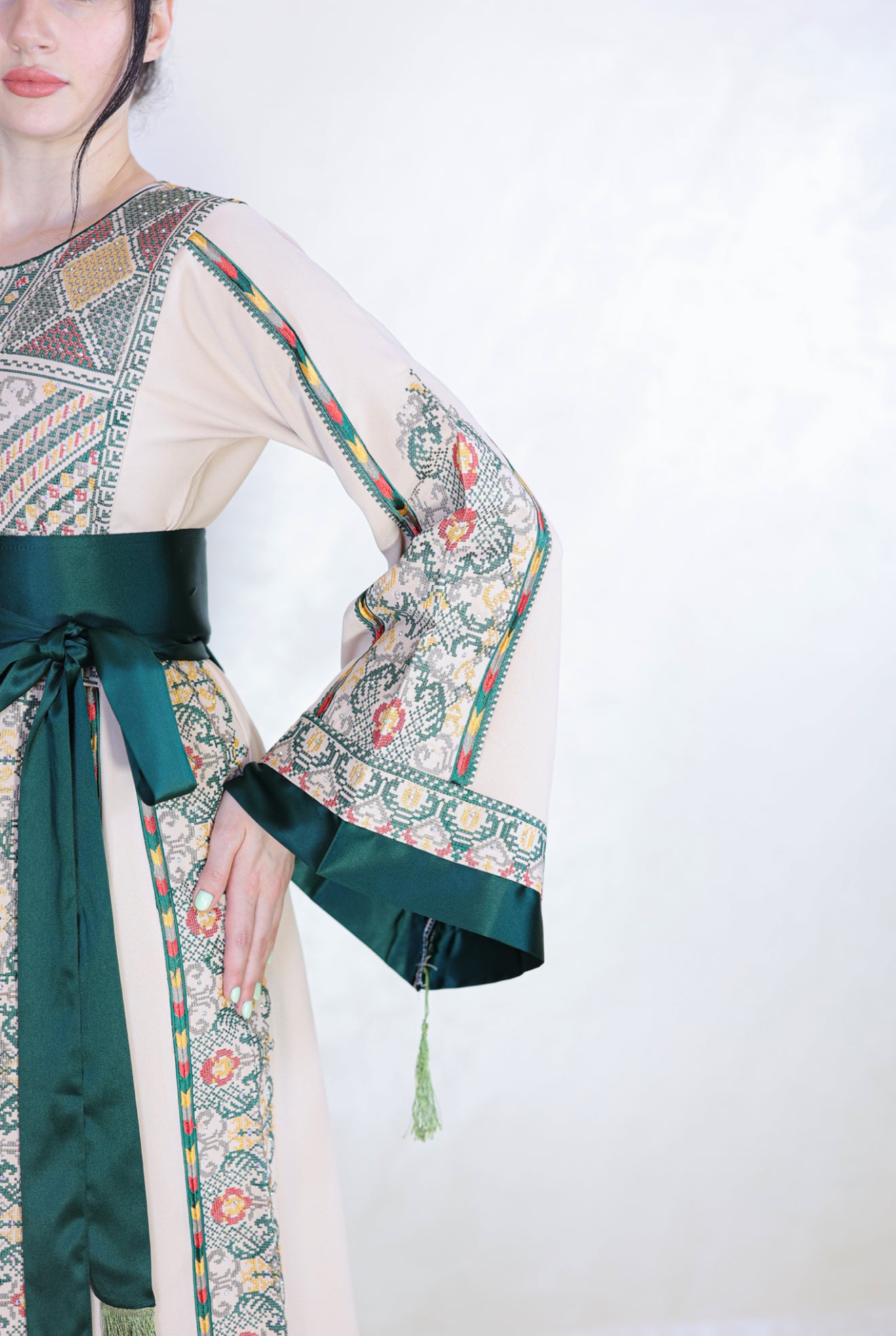 Thobe Ghusn AlZaytoun