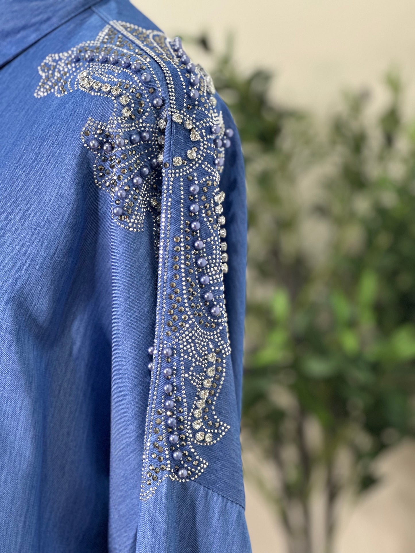 Strassed Shirt ✨🩵