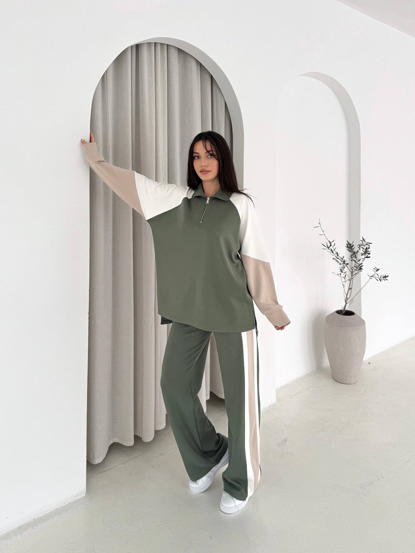 Oisho Daily Practical Set in 4 Colours - Restocked.