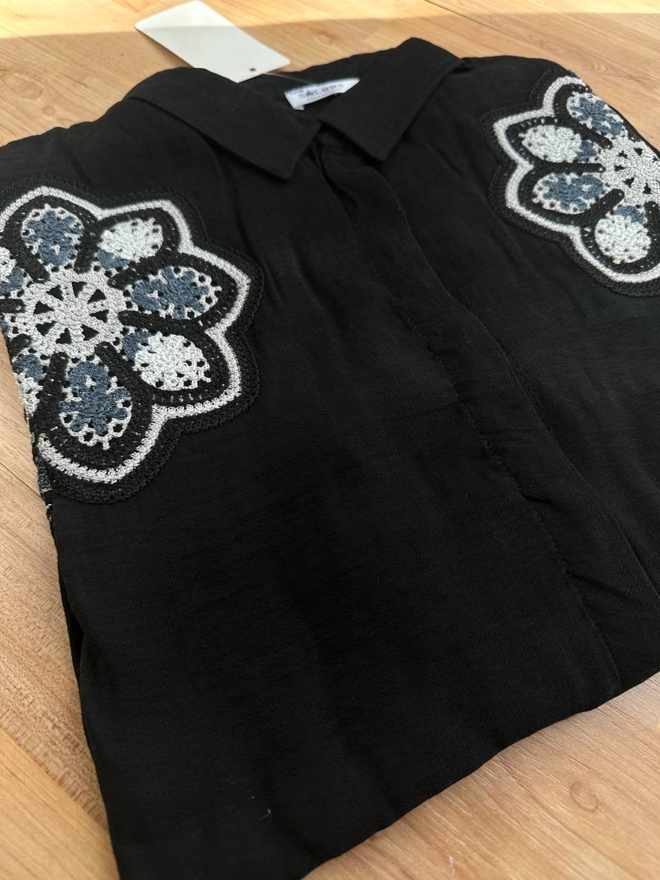 Handloom Petals Shirts (2 Colours)