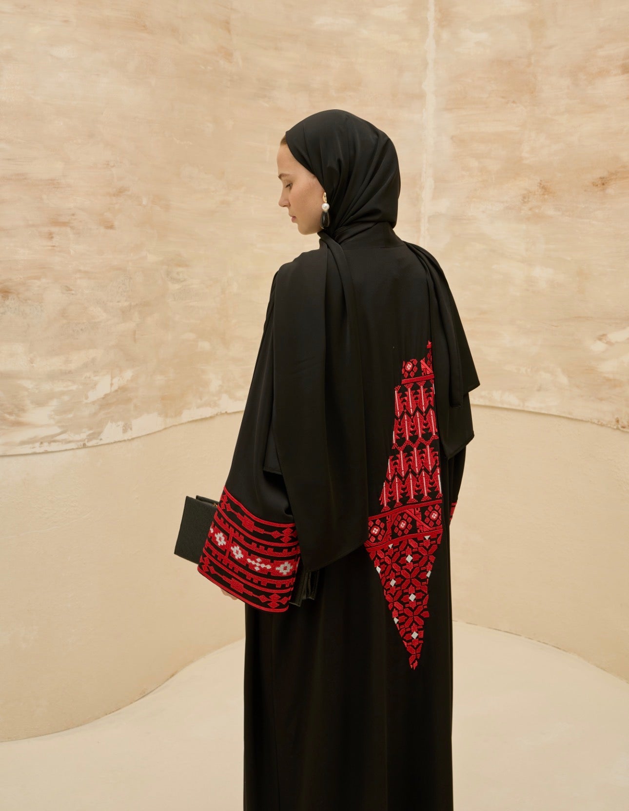 Heritage Soul Embroidered Abaya