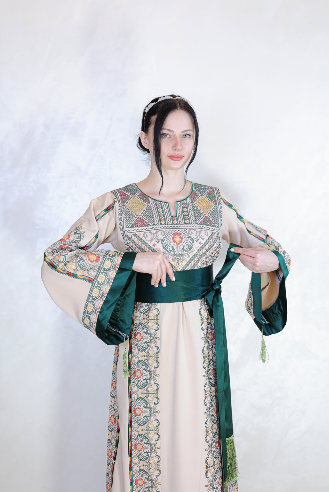 Thobe Ghusn AlZaytoun