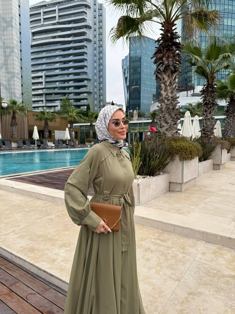 Elegant flared dress, fitted at the bust