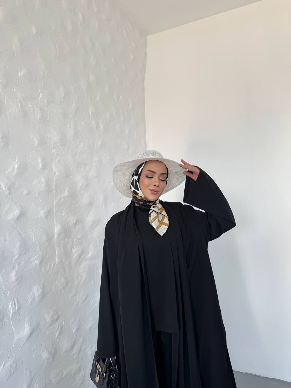 4-Piece Co-Ord Set | طقم كورد رسمي صيفي ٤ قطع بلوزة، بنطلون، عباية، وحزام