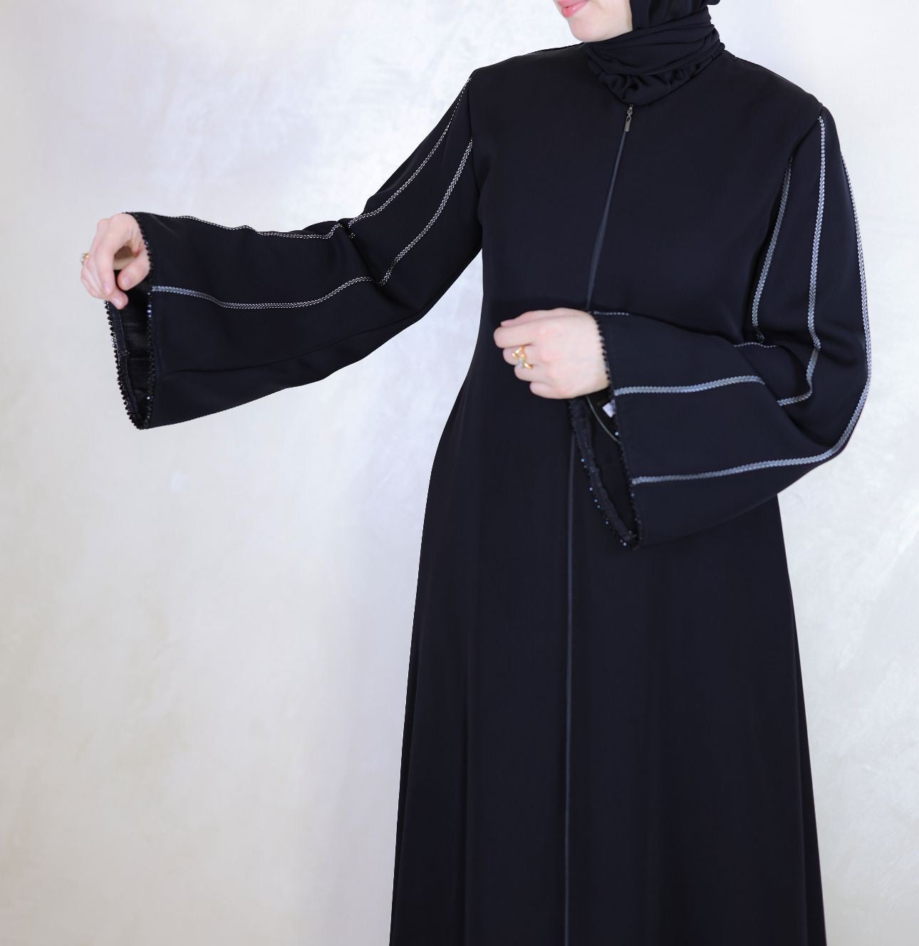 Embroidered Striped Abaya