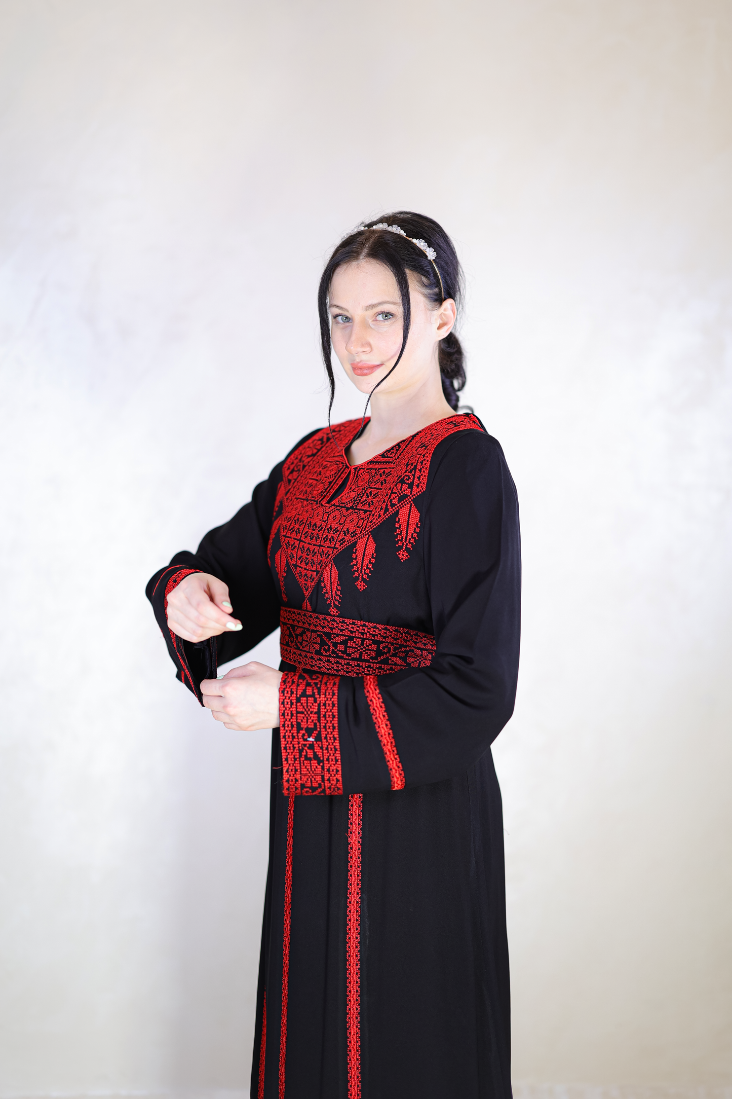 ثوب المها- Thobe Al Maha