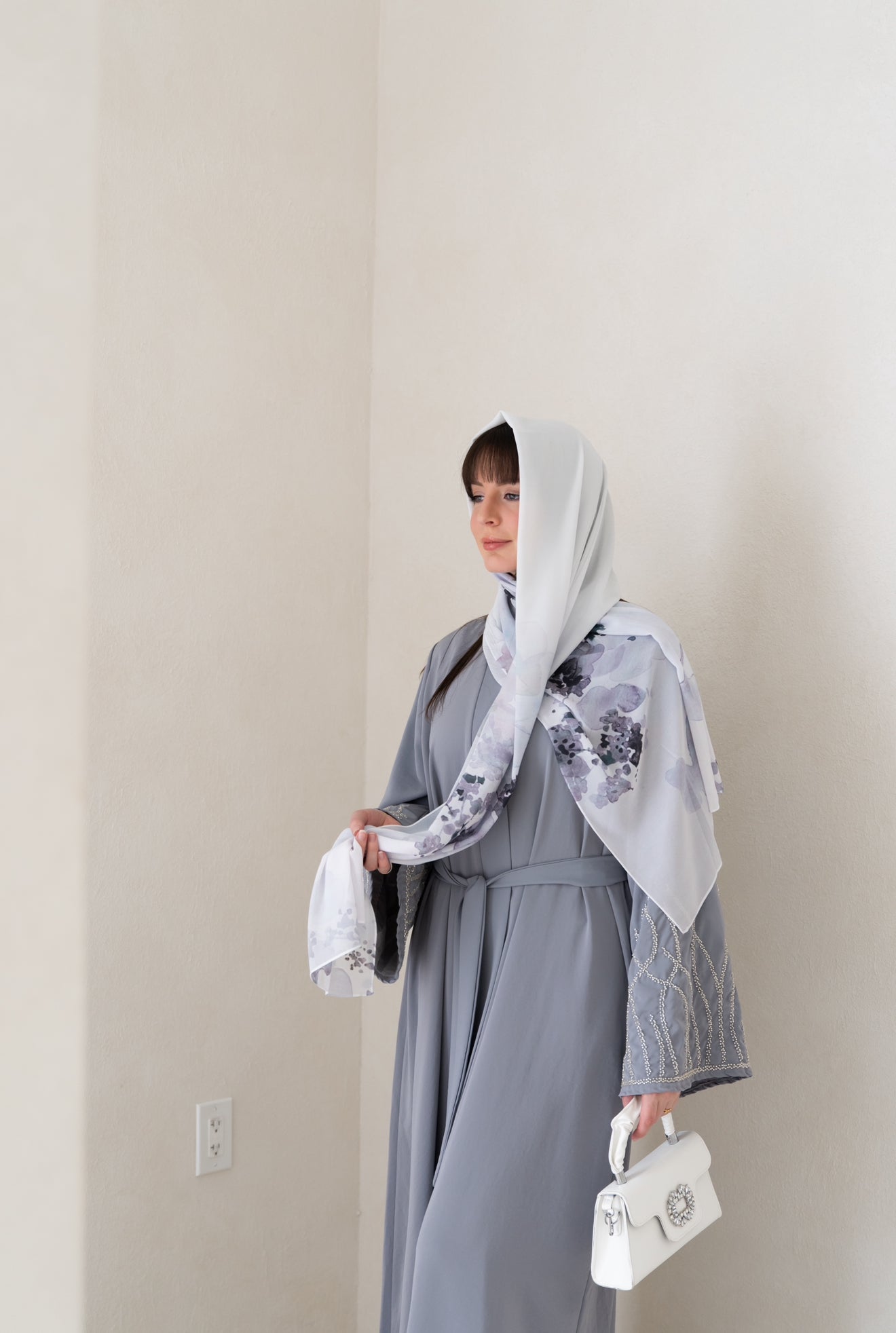 عباءة رِواء - The Riway Abaya