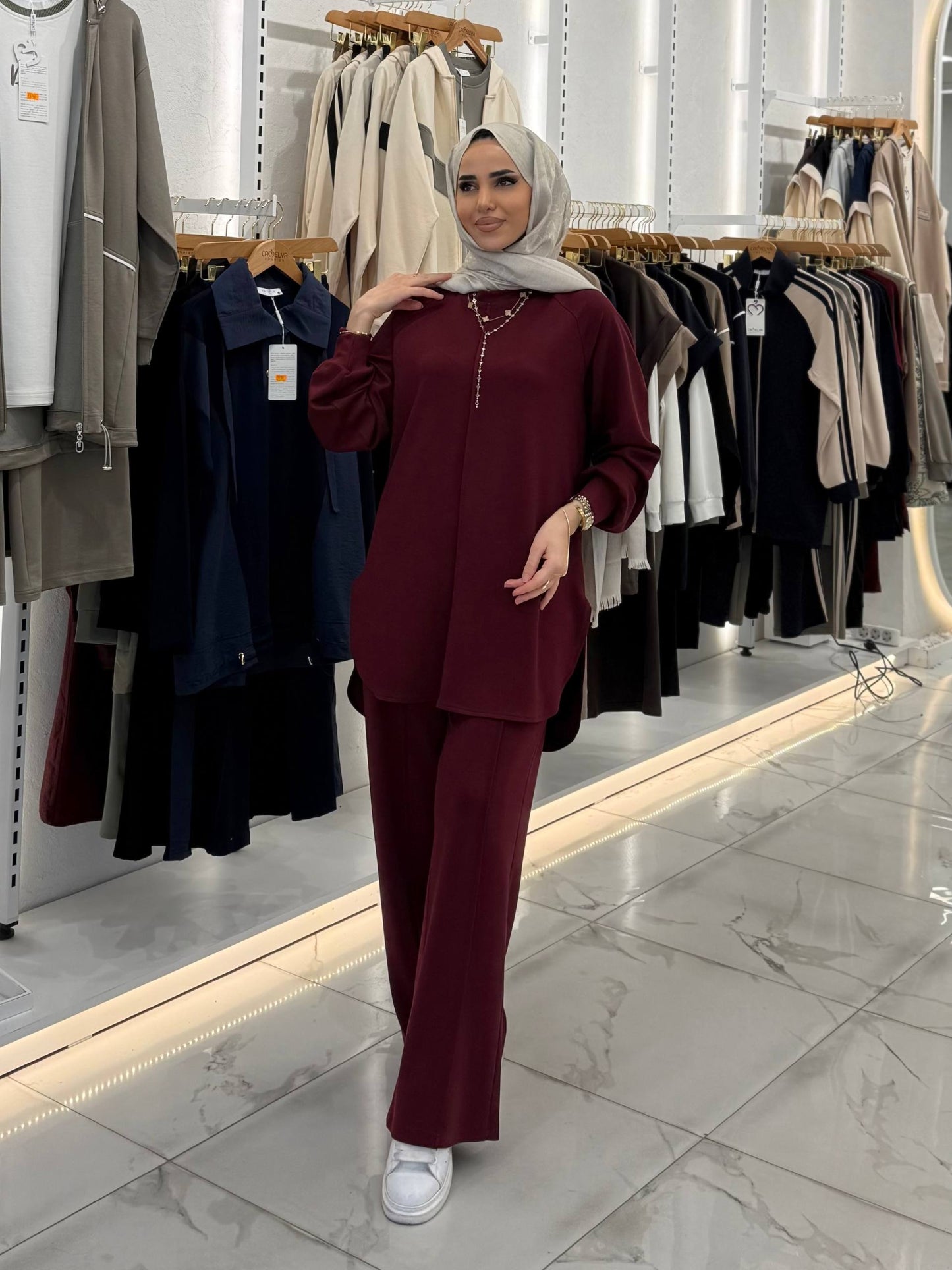 Oisho Sport Set With Line