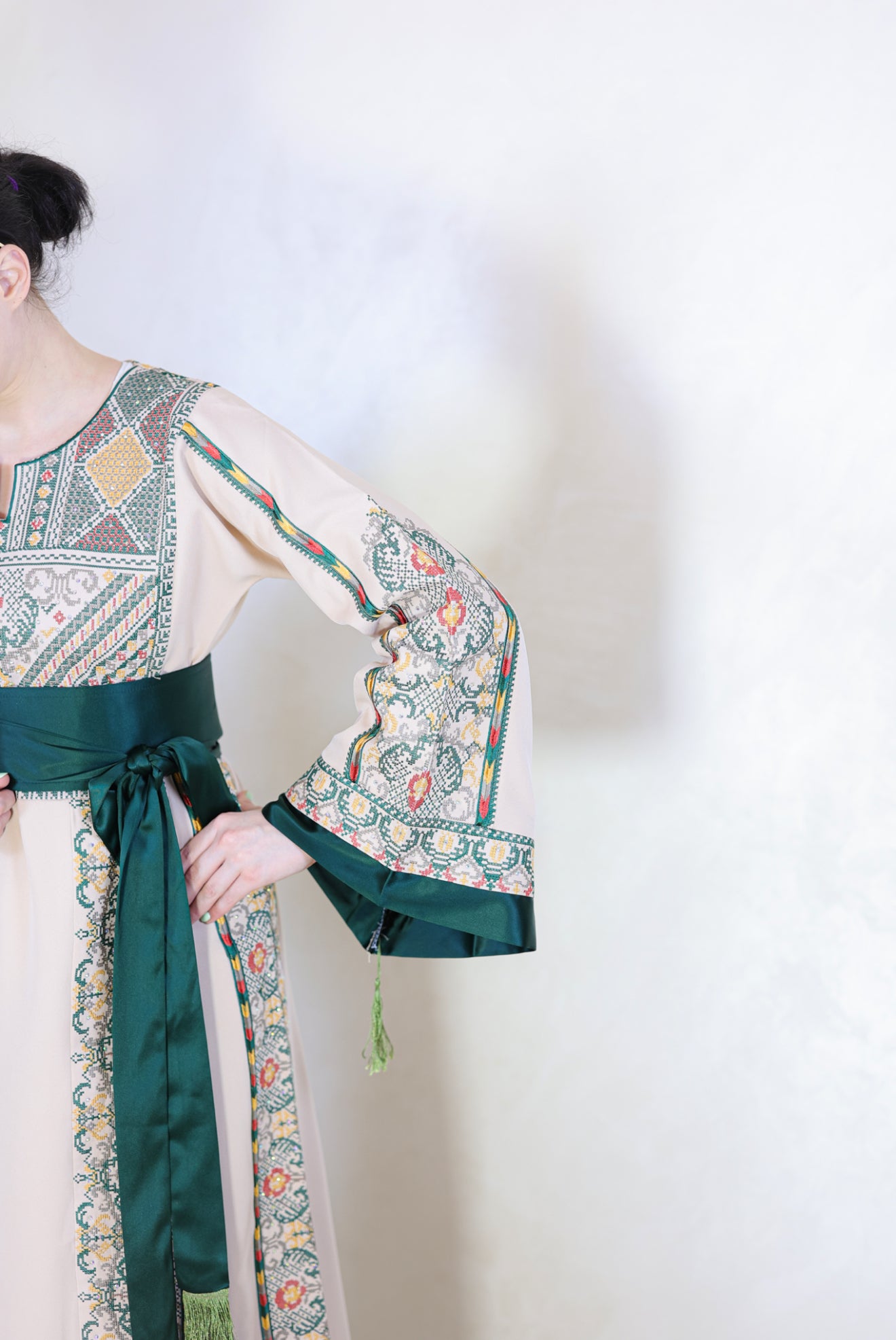 Thobe Ghusn AlZaytoun