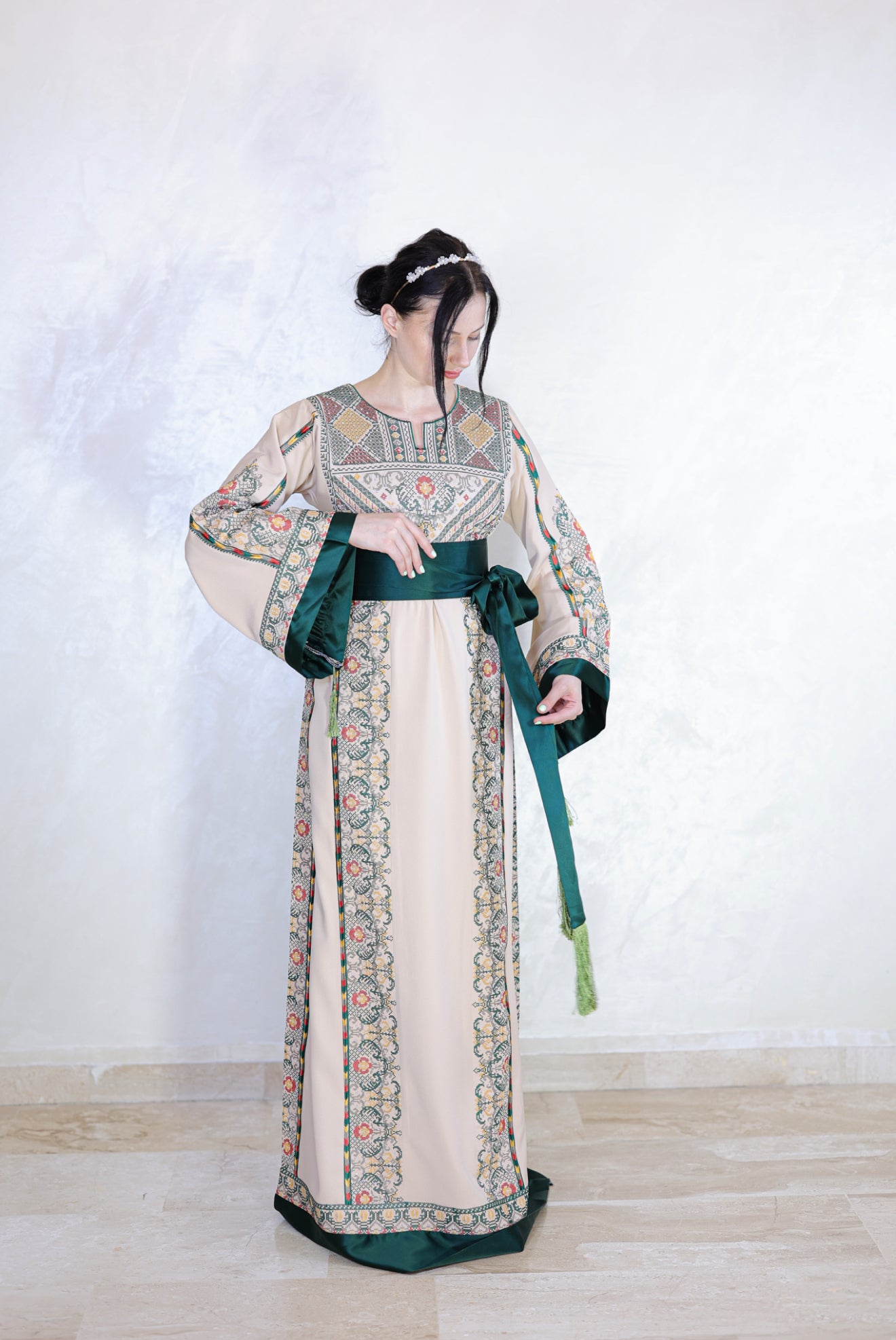 Thobe Ghusn AlZaytoun