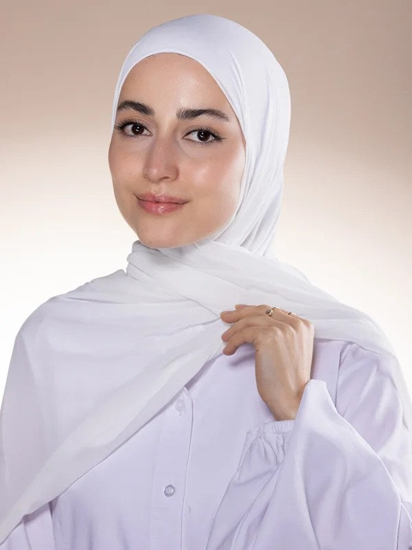Pearl chiffon hijab