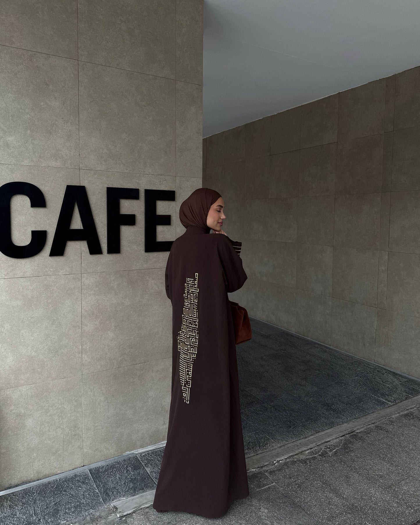 Abaya  Carrying The Spirit of My Homeland 's cities - عباية مدن بلادي